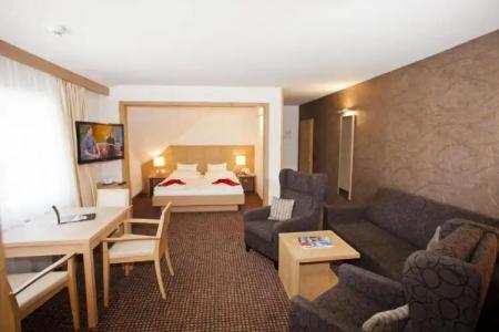 BRUGGER' Spark Am Titisee - 100