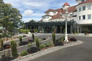 Hohr-Grenzhausen - Hotels