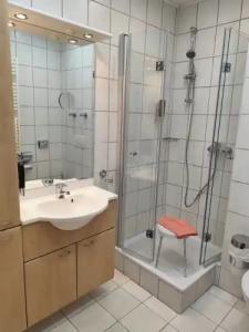 Garni & Ferienwohnungen Seeschlößchen - 9