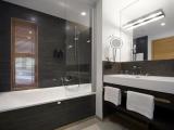 Superior Suite with lake view