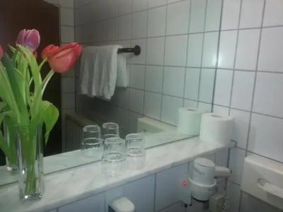 Mercure Stuttgart Zuffenhausen - 9