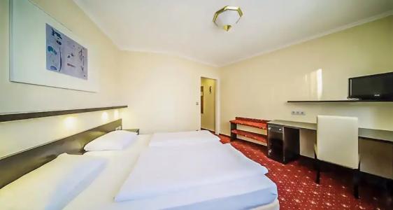 Rieker Stuttgart Hauptbahnhof - 72