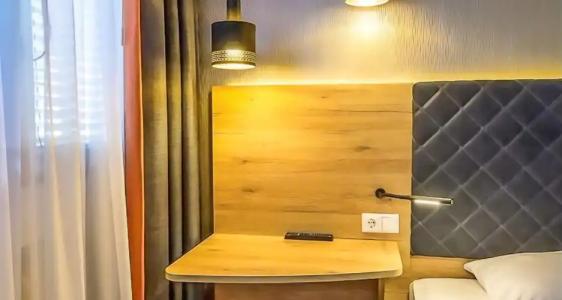 Rieker Stuttgart Hauptbahnhof - 61