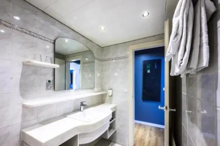 Rieker Stuttgart Hauptbahnhof - 93