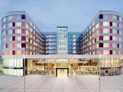 Movenpick Stuttgart Airport - 1