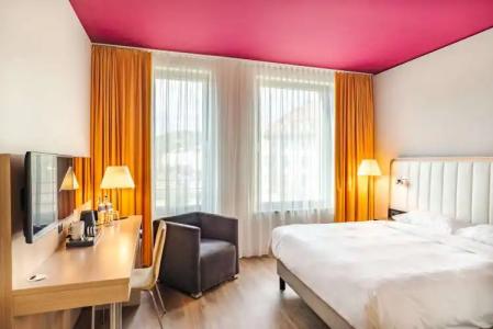 Park Inn by Radisson Stuttgart - 23