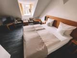 Standard Double room with city view