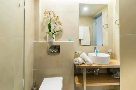 Ilios, Adults Only - 7