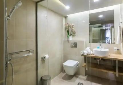 Ilios, Adults Only - 8