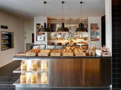 citizenM Paris Charles de Gaulle Airport - 9