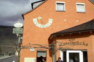 Zur Moselbrücke Mini-hotel, Bernkastel-Kues