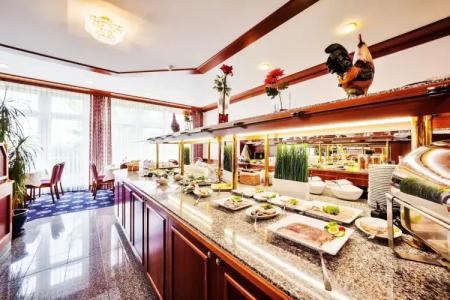 Trans World Columbus - 9