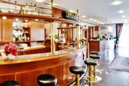 Trans World Columbus - 2