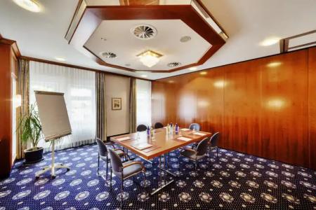 Trans World Columbus - 27