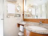 Standard Double room with city view
