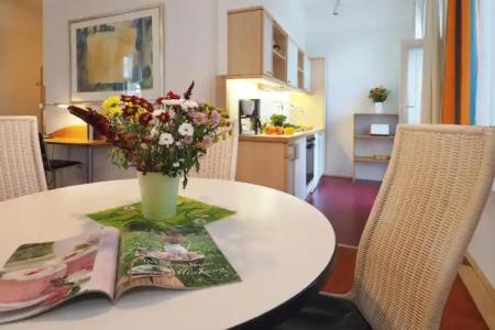 SEETELEsplanade mit Villa Aurora - 71