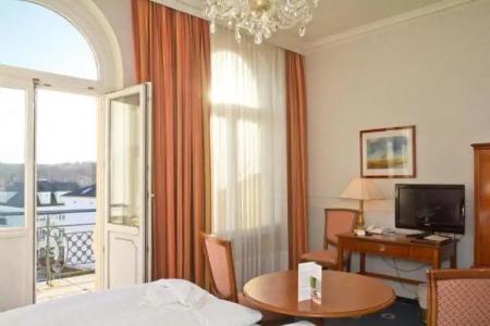 SEETELEsplanade mit Villa Aurora - 57