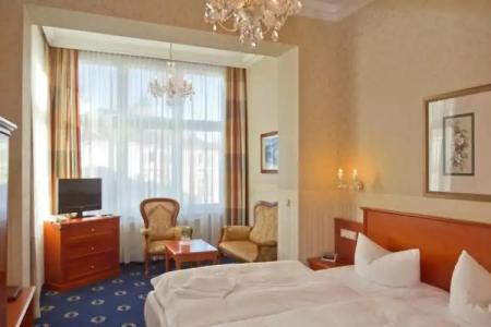 SEETELEsplanade mit Villa Aurora - 49