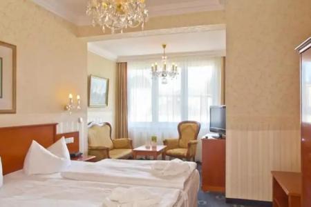 SEETELEsplanade mit Villa Aurora - 51