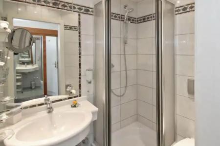 SEETELEsplanade mit Villa Aurora - 8