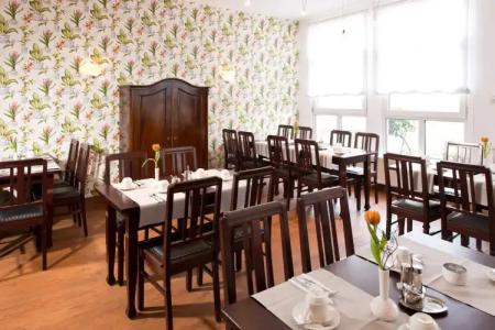 ACHAT Schwetzingen Heidelberg - 23