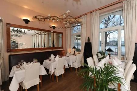 Niederländischer Hof - 14