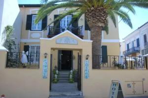 Nostos Hotel, Galaxidhion