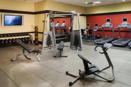 DoubleTree by Hilton Chicago Magnificent Mile - 27