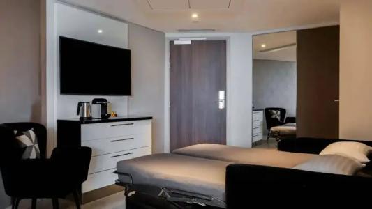 AC Paris Porte Maillot by Marriott - 55