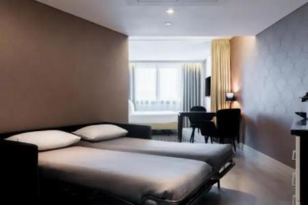 AC Paris Porte Maillot by Marriott - 59