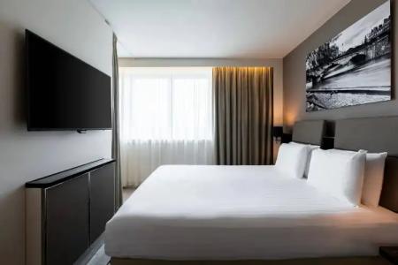 AC Paris Porte Maillot by Marriott - 6