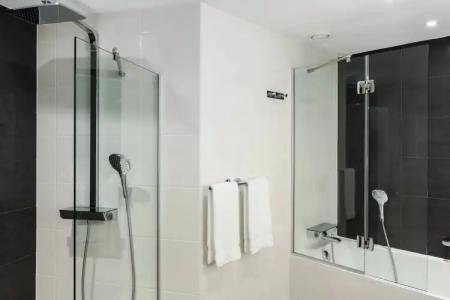 AC Paris Porte Maillot by Marriott - 8