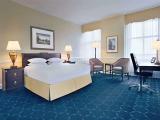 1 Bedroom GoldCoast Double Suite with lake view