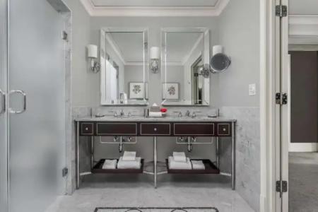 Waldorf Astoria Chicago - 30