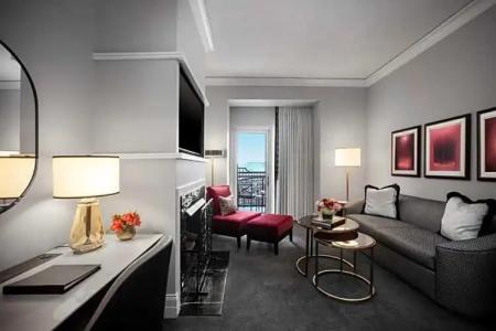 Waldorf Astoria Chicago - 80