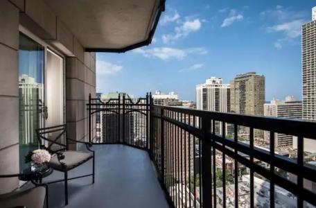 Waldorf Astoria Chicago - 98