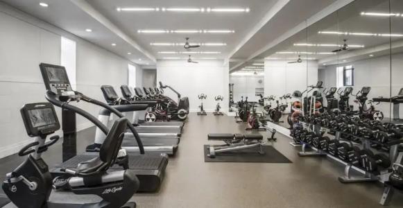 Waldorf Astoria Chicago - 16