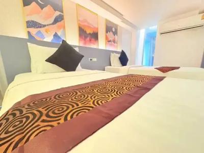 I Residence Silom - 129