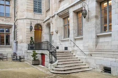 Hôtel de Bourgtheroulde, Autograph Collection - 30