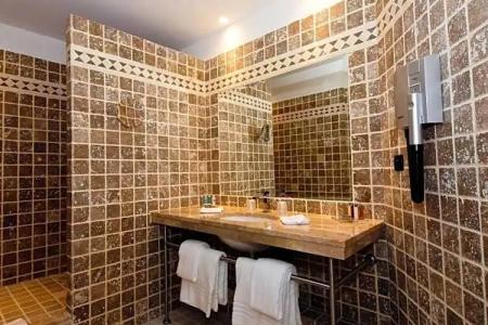 Hôtel de Bourgtheroulde, Autograph Collection - 64