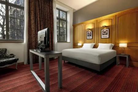 Hôtel de Bourgtheroulde, Autograph Collection - 53