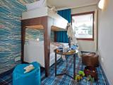 Quadruple Family Suite