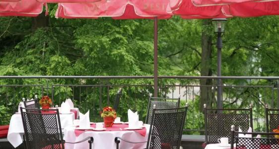 Victor's Residenz-Saarbrücken - 17