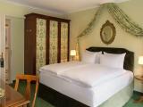 Deluxe Double room with land view