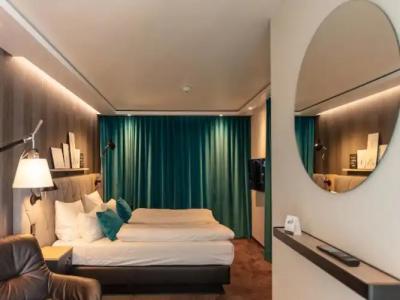 Motel One Saarbrucken - 22