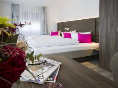 Löwen Garni - B&B - 26