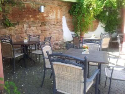 Löwen Garni - B&B - 10