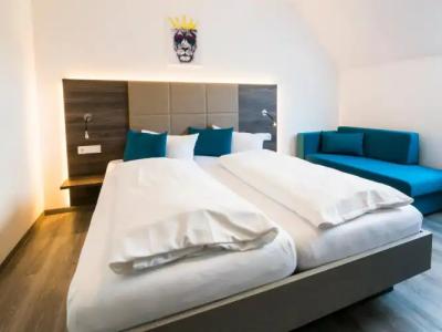 Löwen Garni - B&B - 3