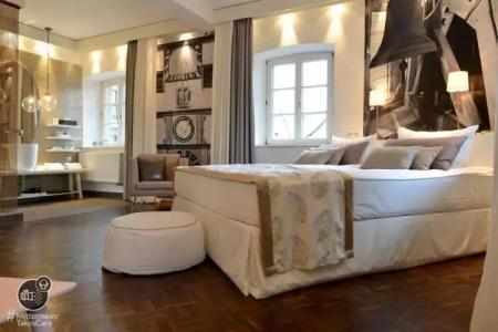 Villa Mittermeier,lerie & Restaurant - 57