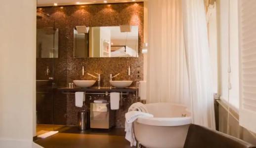 Villa Mittermeier,lerie & Restaurant - 71